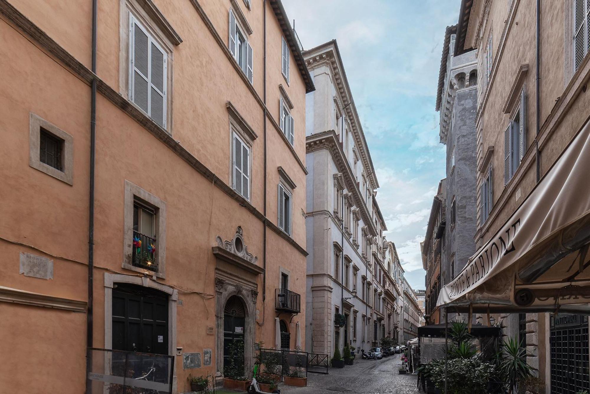 Piazza Navona Penthouse Apartment Rome Exterior photo