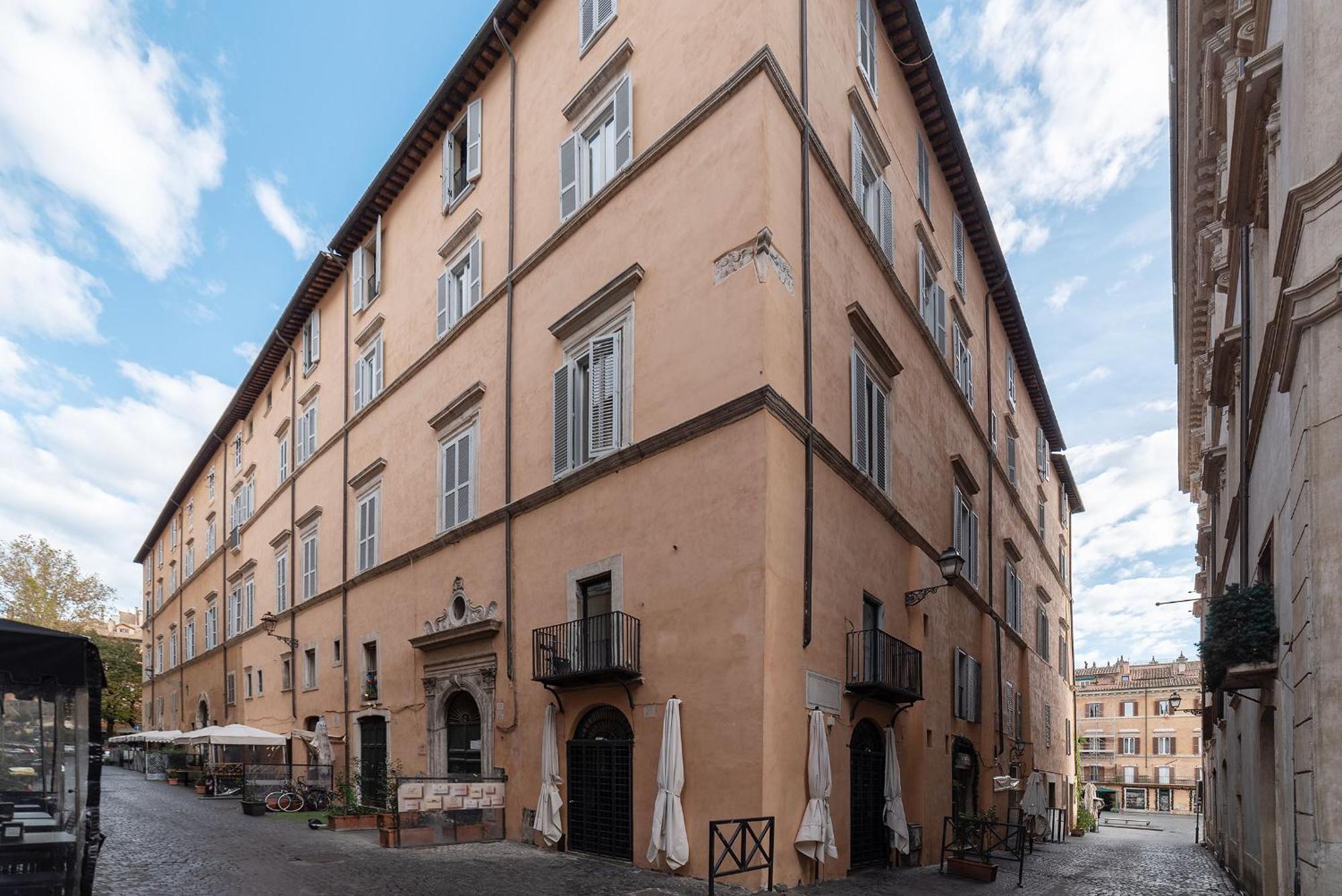 Piazza Navona Penthouse Apartment Rome Exterior photo